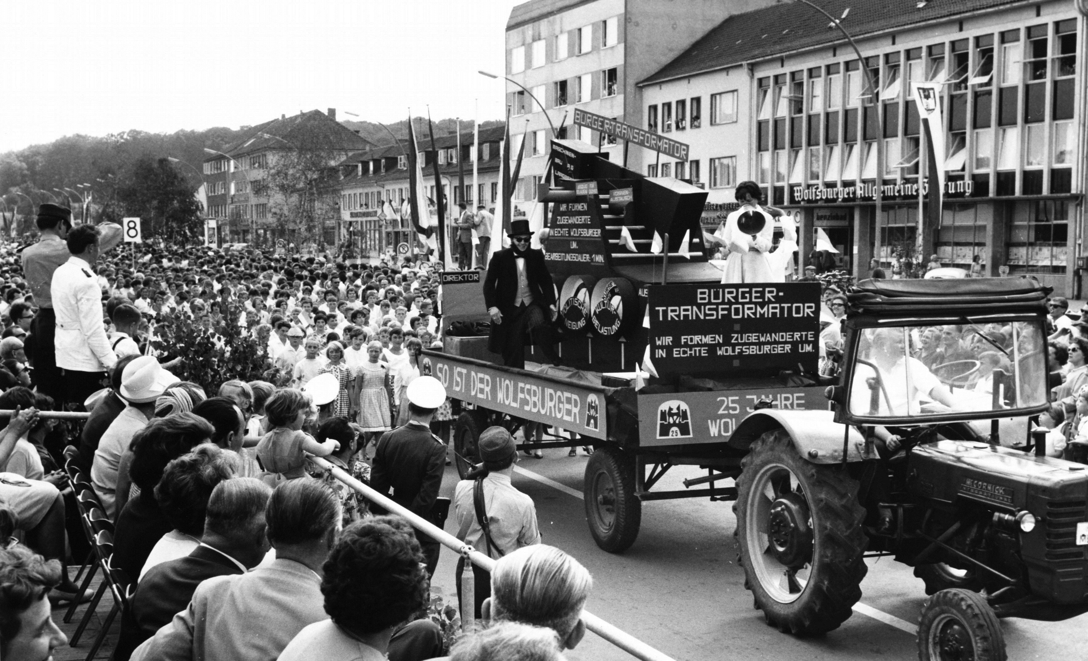 25-Jahre-Wolfsburg-Feier, 1963: Der Bürgertransformator - Willi Luther