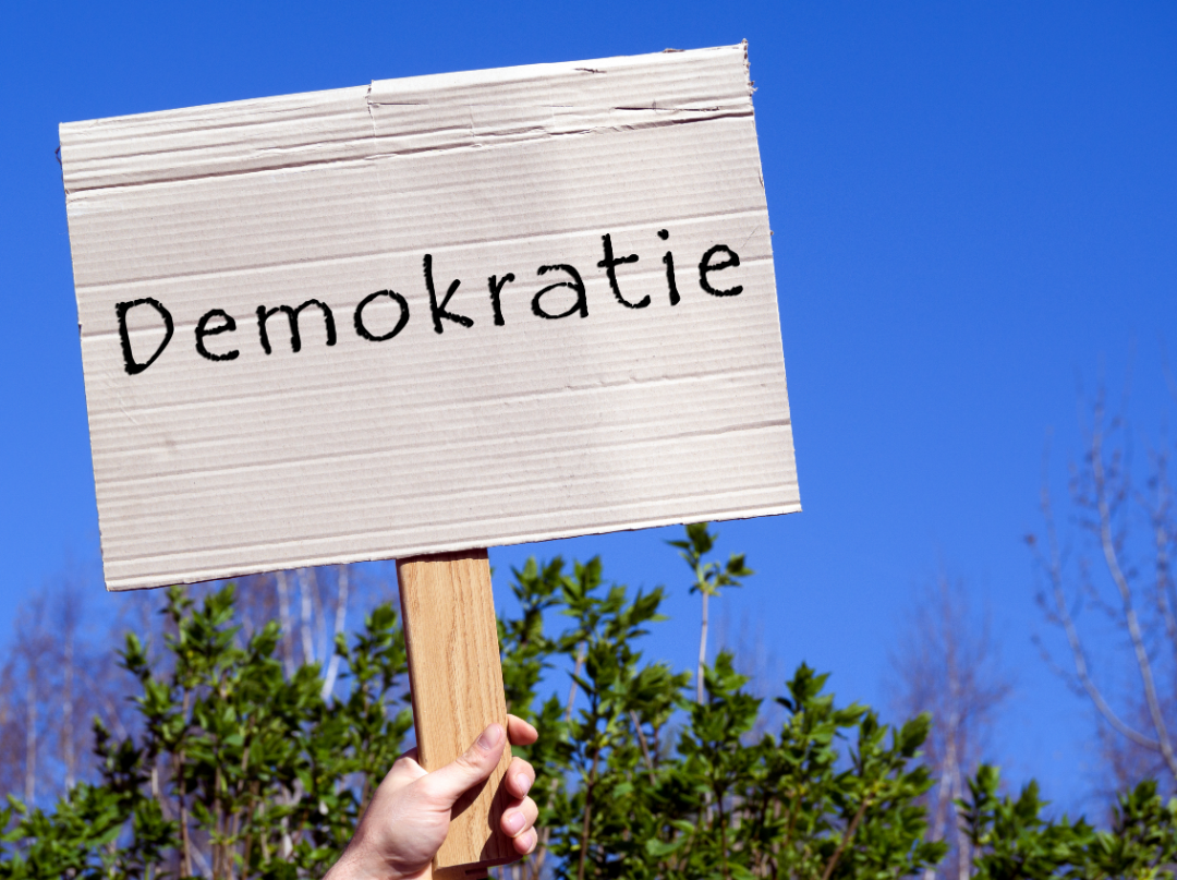 Zum Artikel Demokratie stärken