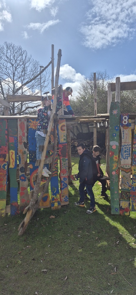 ᠎Pending Translation: Buden auf dem Aktivspielplatz