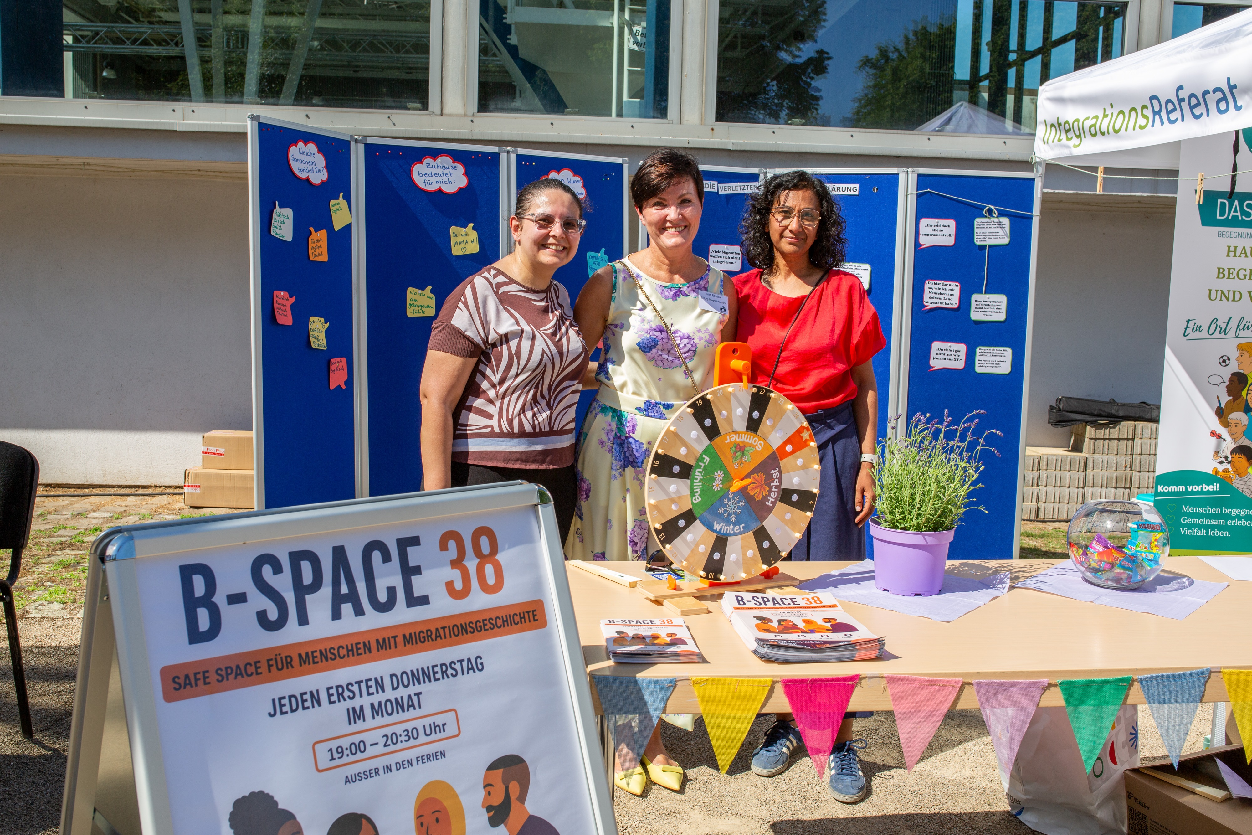 Impressionen vom Weltgeflüchtetentag in Wolfsburg