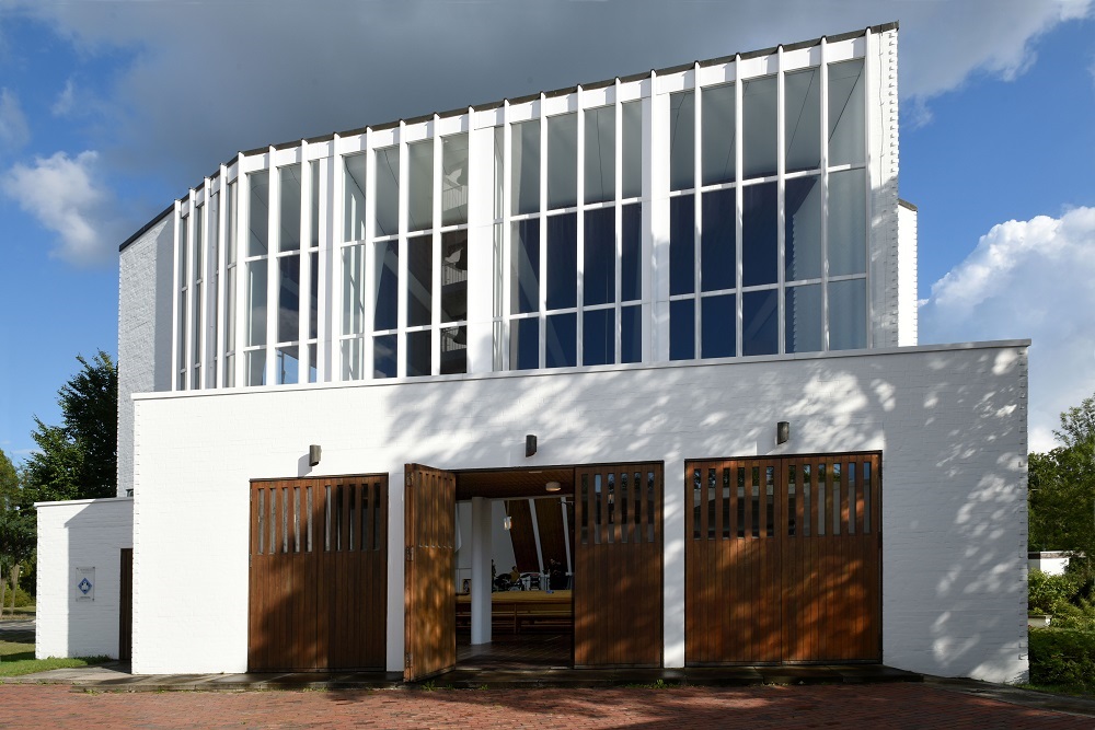 Church of the Holy Spirit (Alvar Aalto), Photo: Lars Landmann