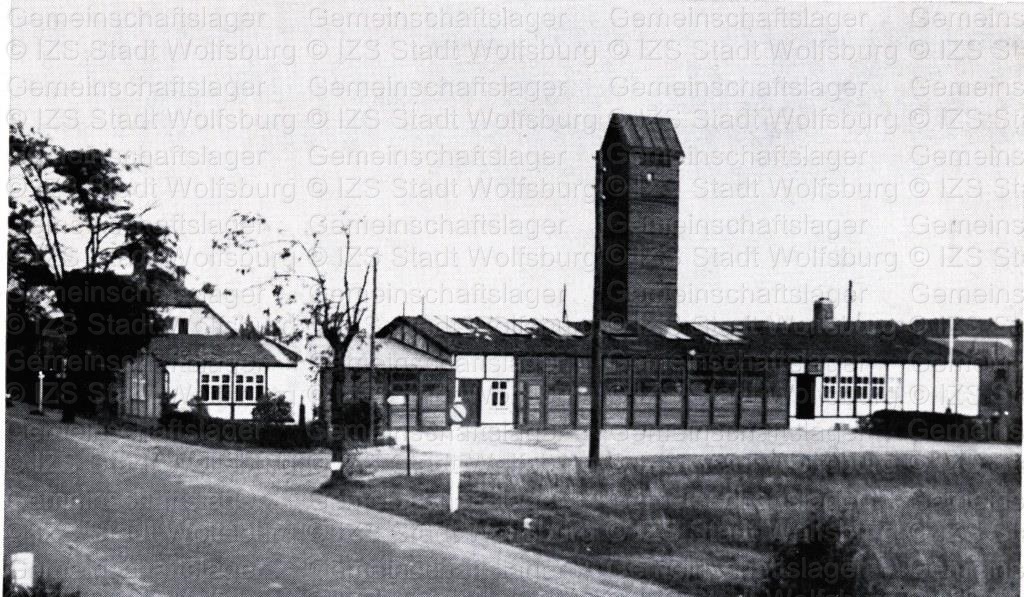 Feuerwehrunterkunft an der Fallersleber Straße, aus StadtA WOB, Druckschriftensammlung, Festschrift zum 25jährigen Bestehen der Feuerwehr Wolfsburg am 29. Mai 1965, S. 5