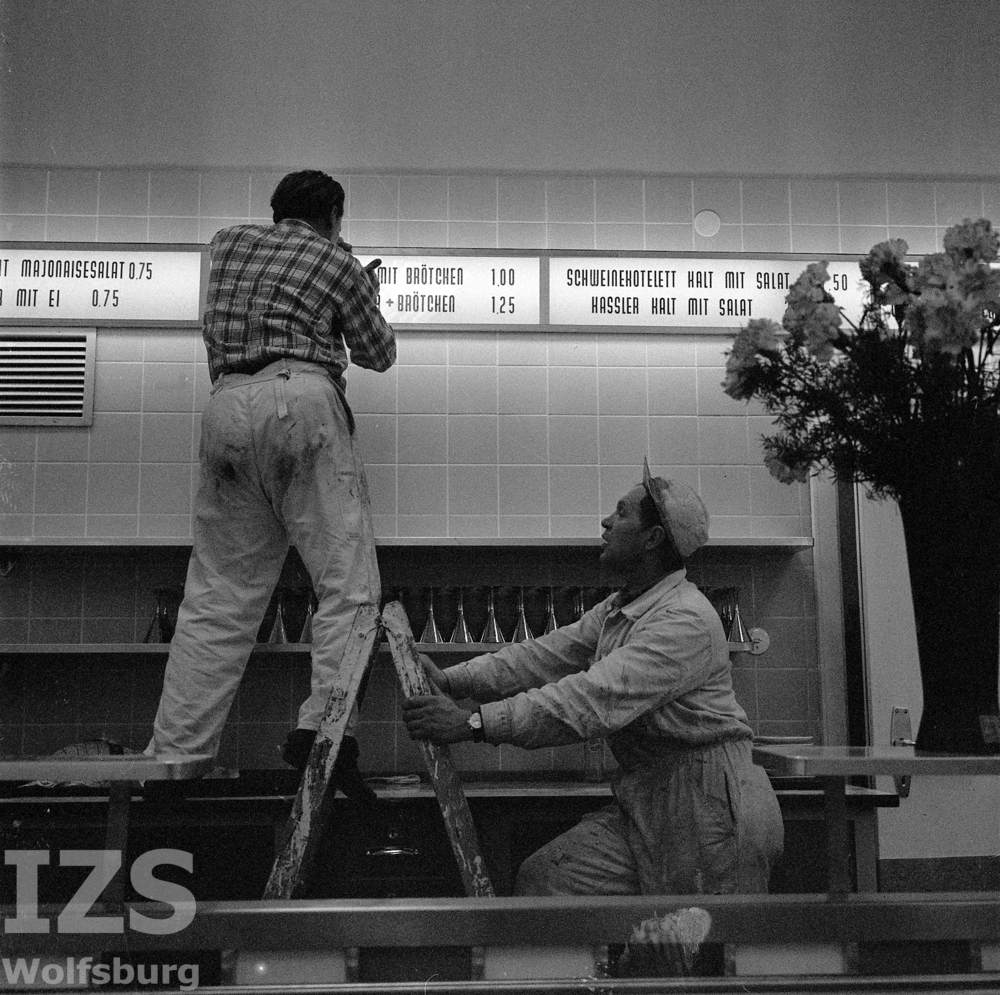 Final work in the Markthalle's fast food restaurant before opening