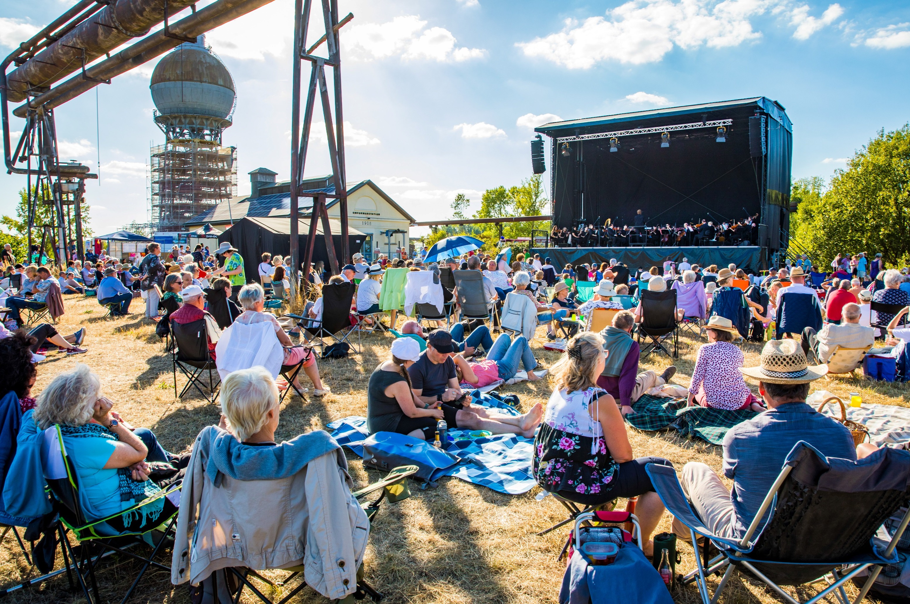 Picknickkonzert; Foto: Jörg Scheibe