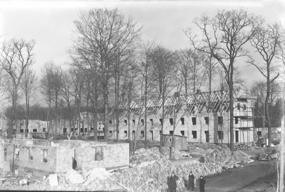 Bau der Mehrfamilienhäuser im Birkenweg