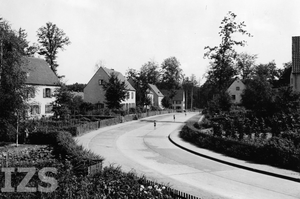 Blick Richtung Norden in die Straße Unter den Eichen
