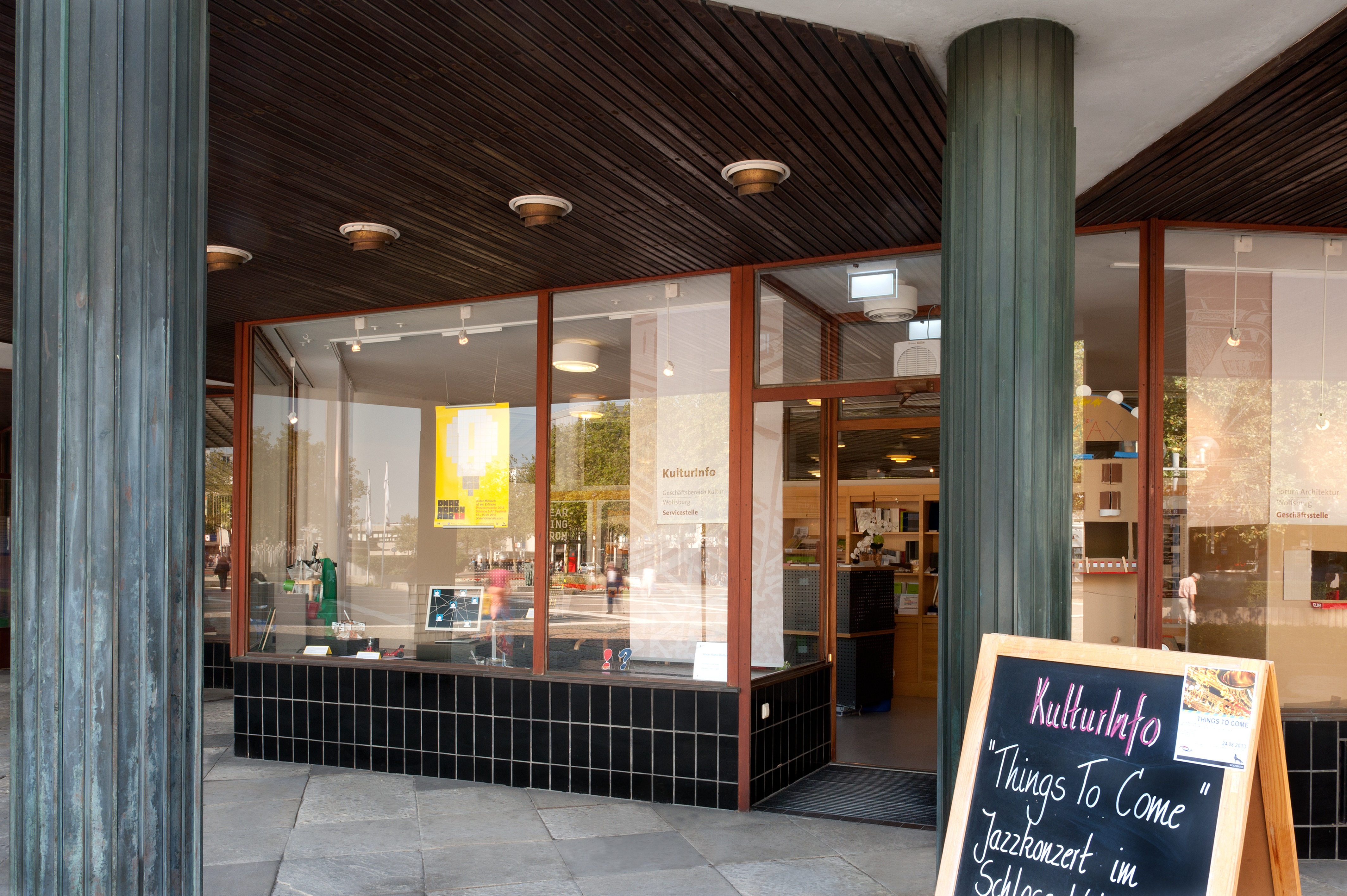 Entrance of the Cultural Info in the Alvar Aalto House of Culture