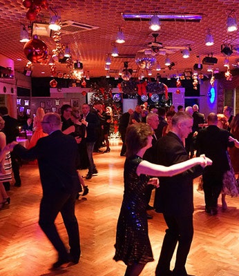 Tanzpaare; Foto: Tanzschule Giebel
