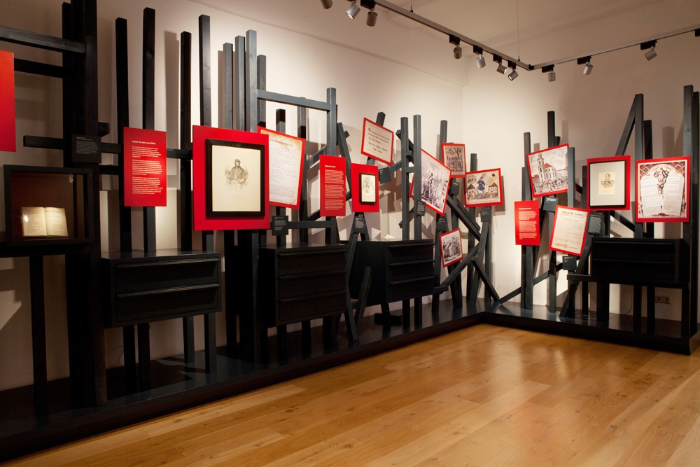 Die Revolution 1848/49 im Hoffmann-Museum veranschaulicht ; Foto: Hoffmann-von-Fallersleben-Museum im M2K, Stadt Wolfsburg