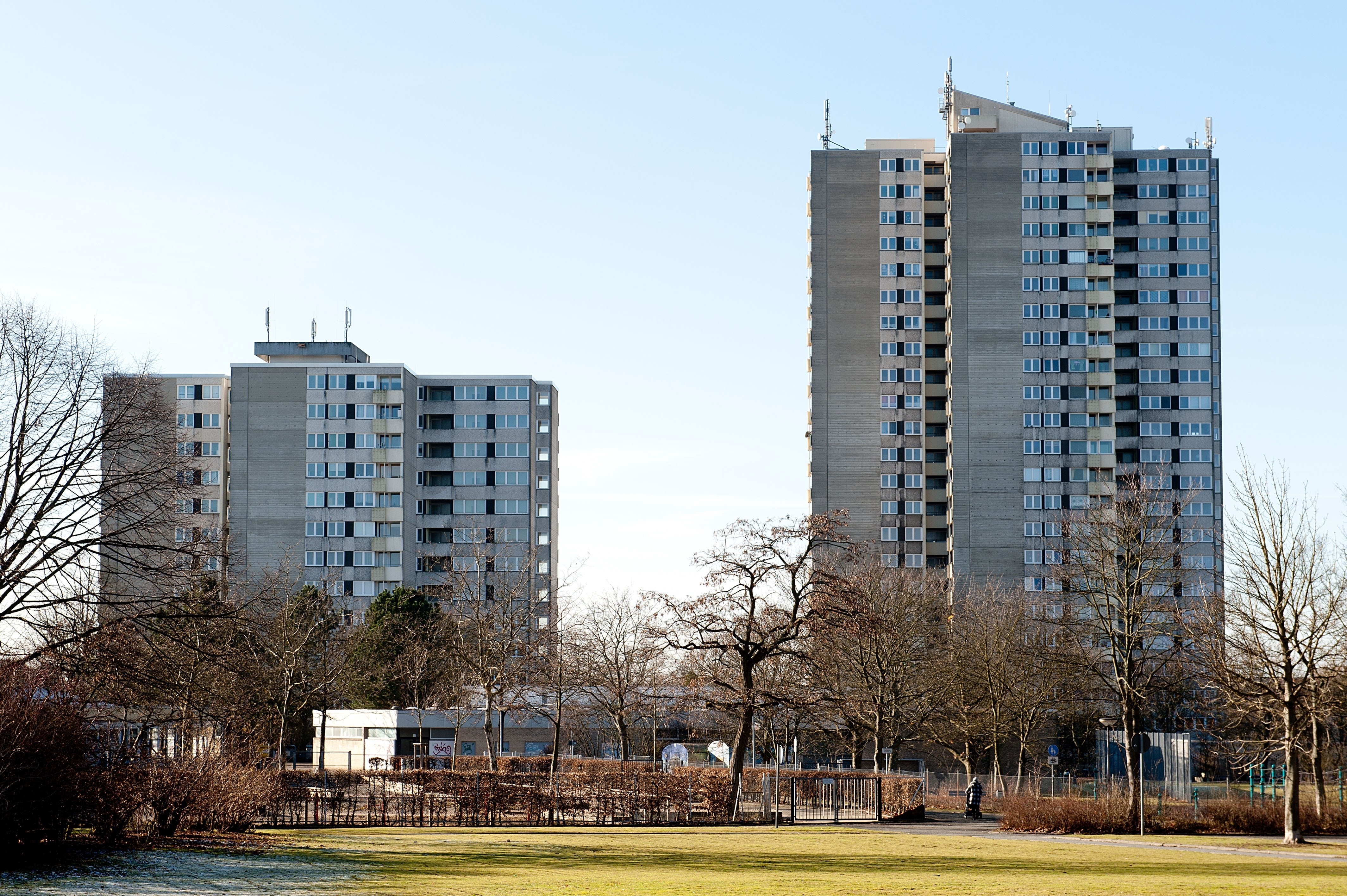 Zwei Hochhäuser aus Detmerode