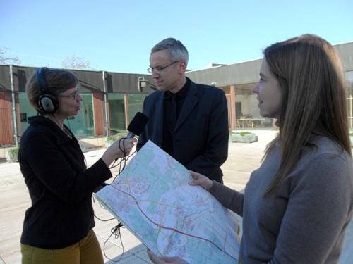 Dr. Stefanie Krebs interviewt Kai-Uwe Hirschheide (Geschäftsbereichsleiter Stadtplanung und Bauberatung) und Nicole Froberg (Forum Architektur)