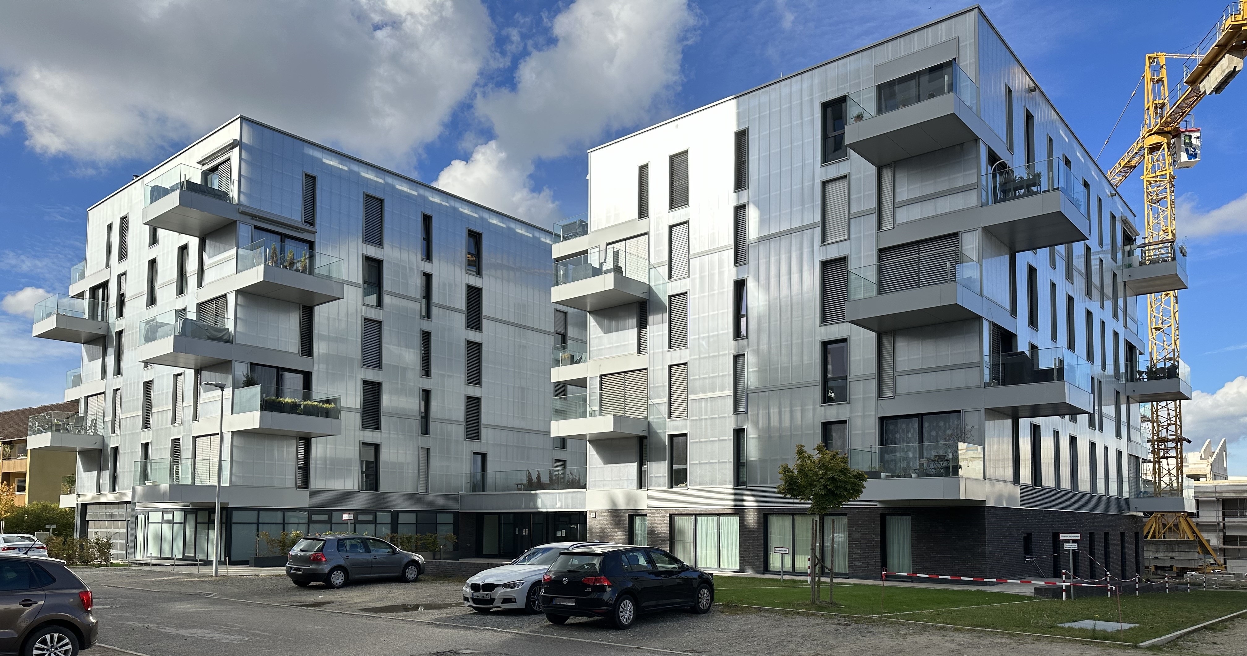 Construction site H1 - rear view