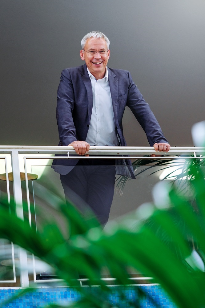 1st City Councilor & City Building Councilor Kai-Uwe Hirschheide