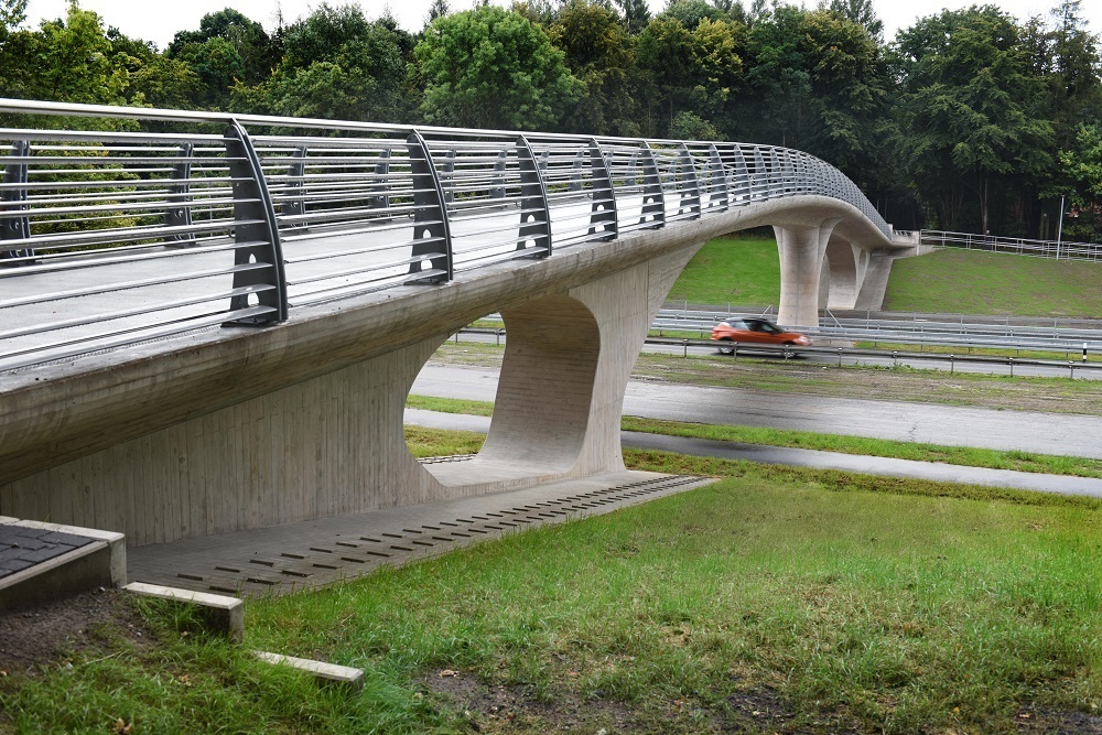 Geh- und Radwegbrücke Detmerode-Westhagen