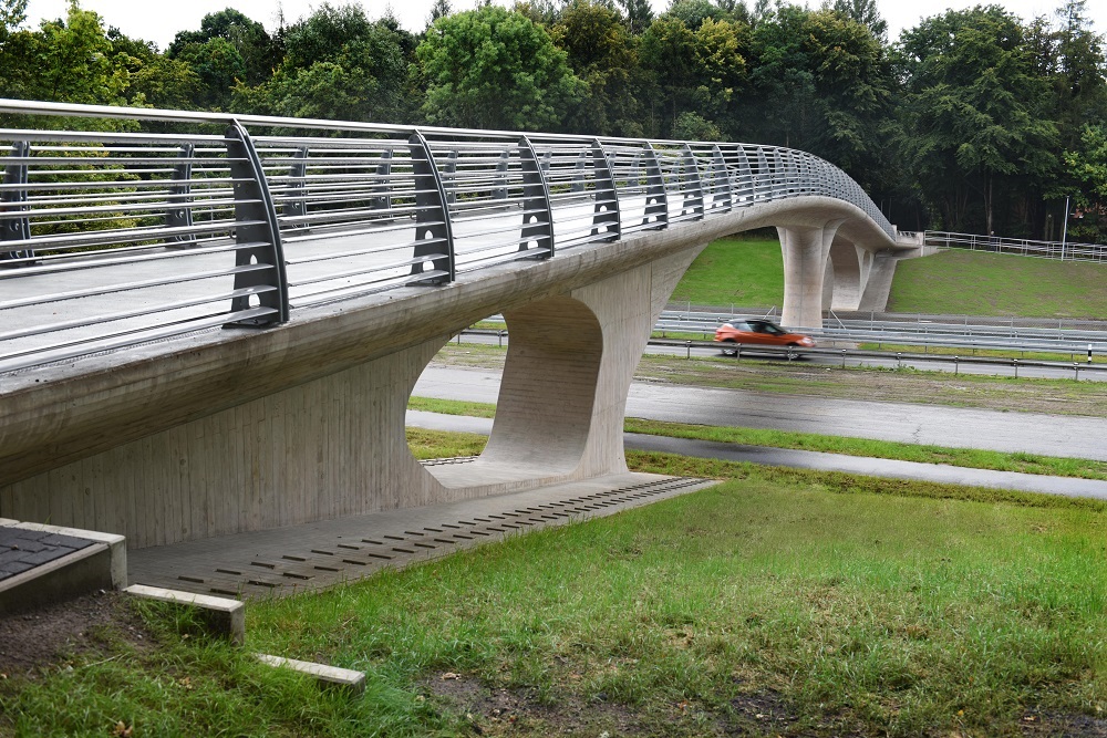 Geh- und Radwegbrücke Detmerode-Westhagen