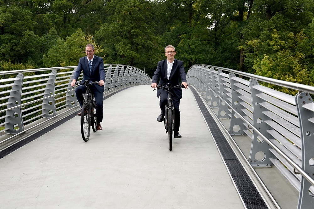 Geh- und Radwegbrücke Detmerode-Westhagen