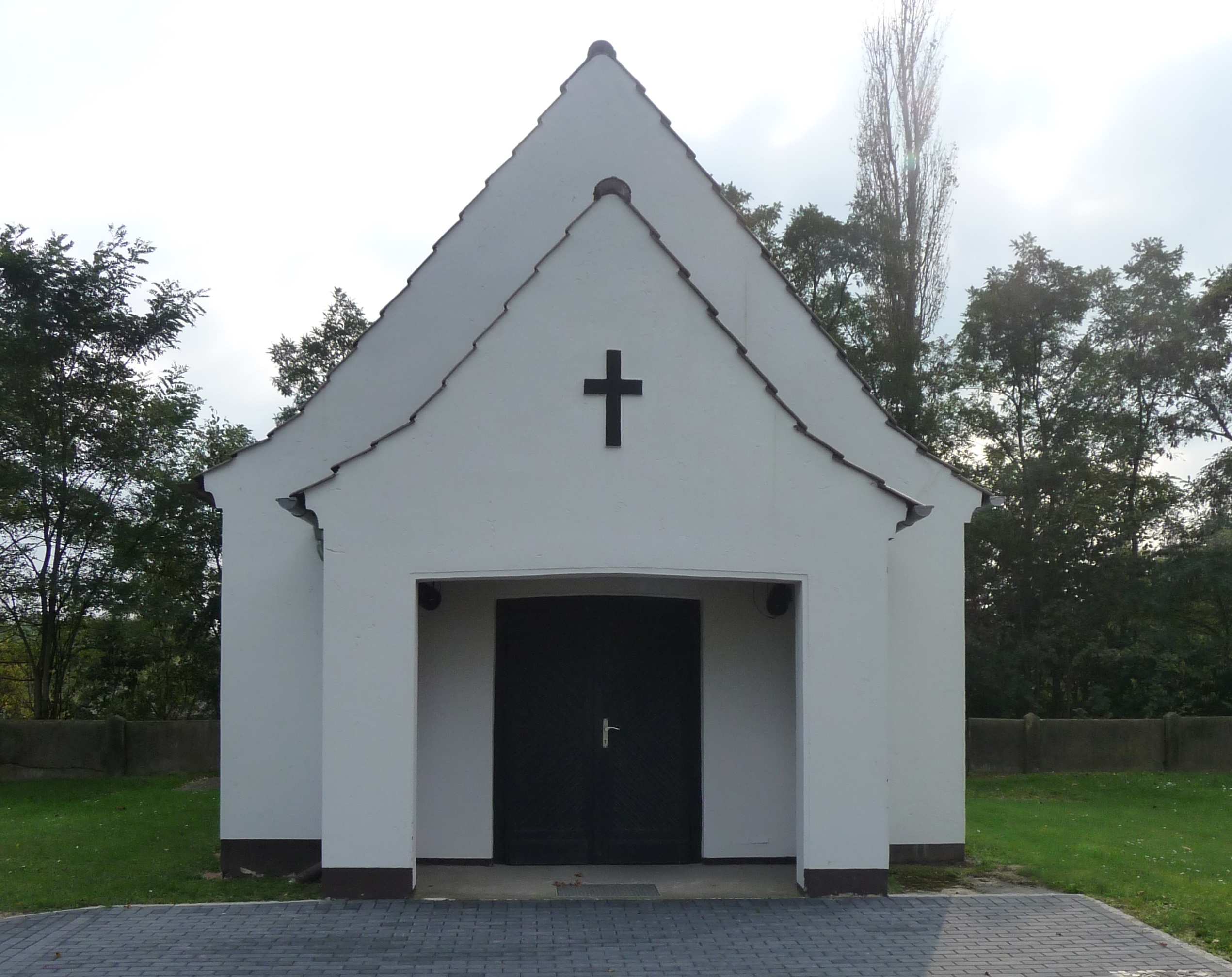 Die Kapelle auf dem Friedhof Reislingen