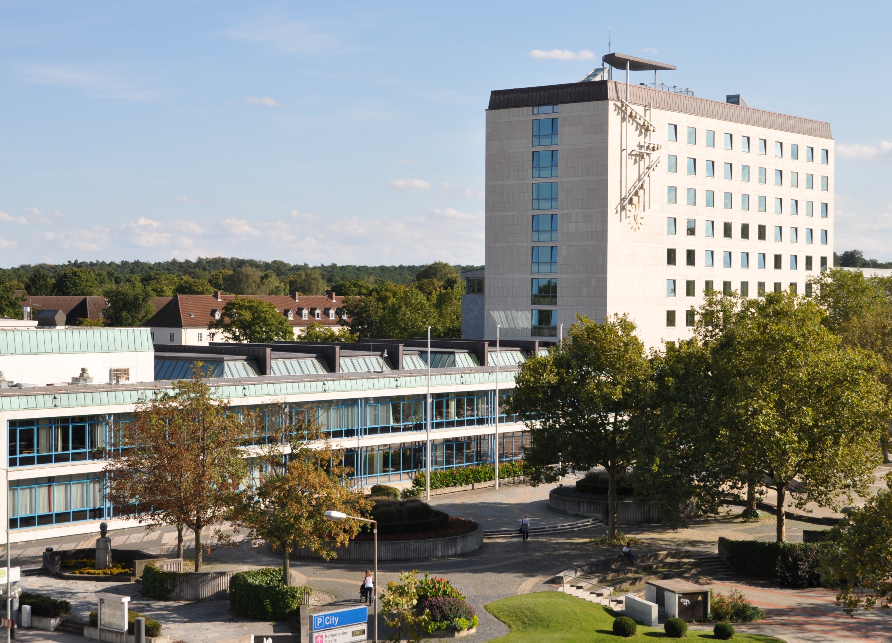 Exterior view city hall A