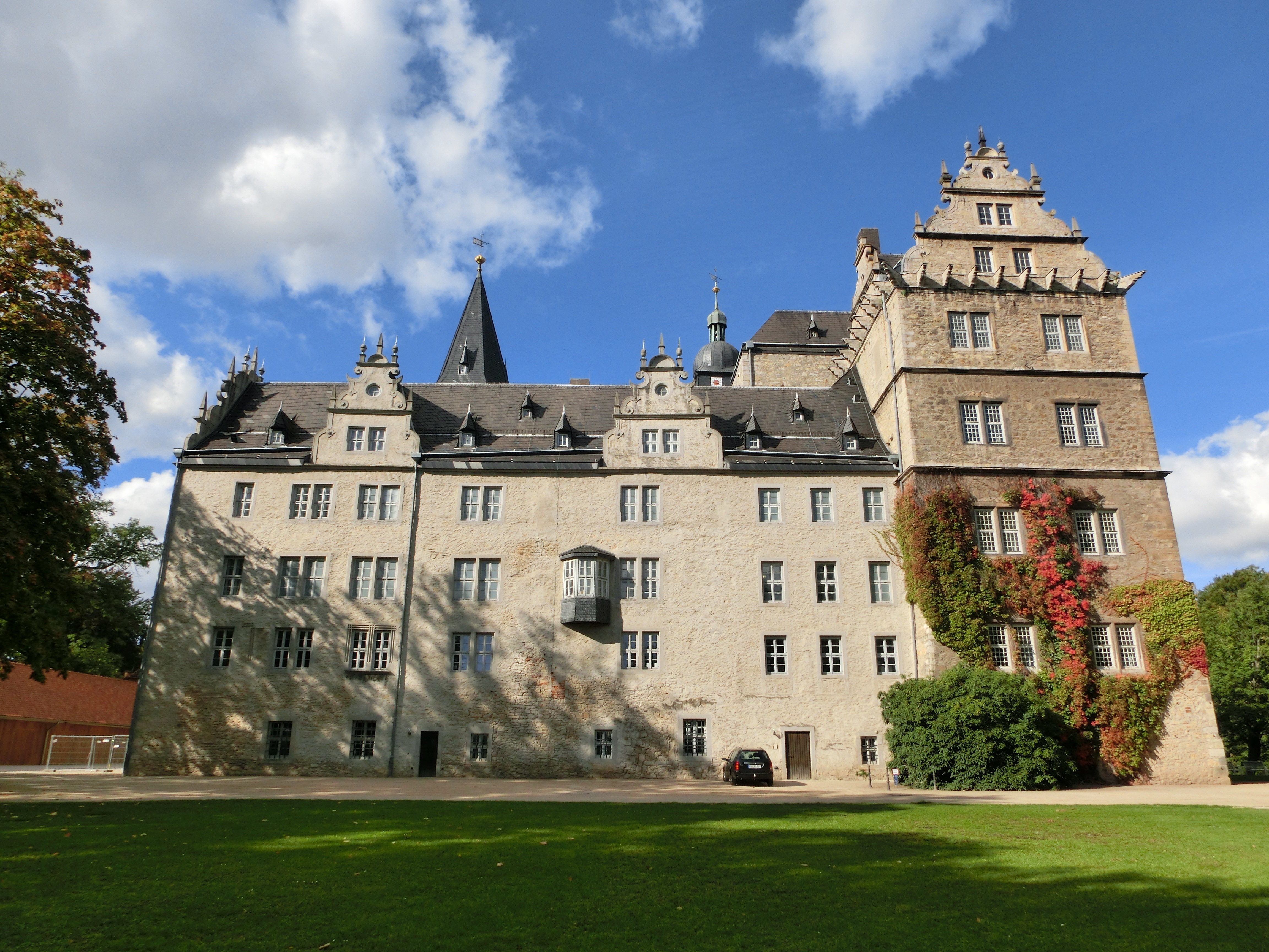 Aussenansicht des Schloss Wolfsburg