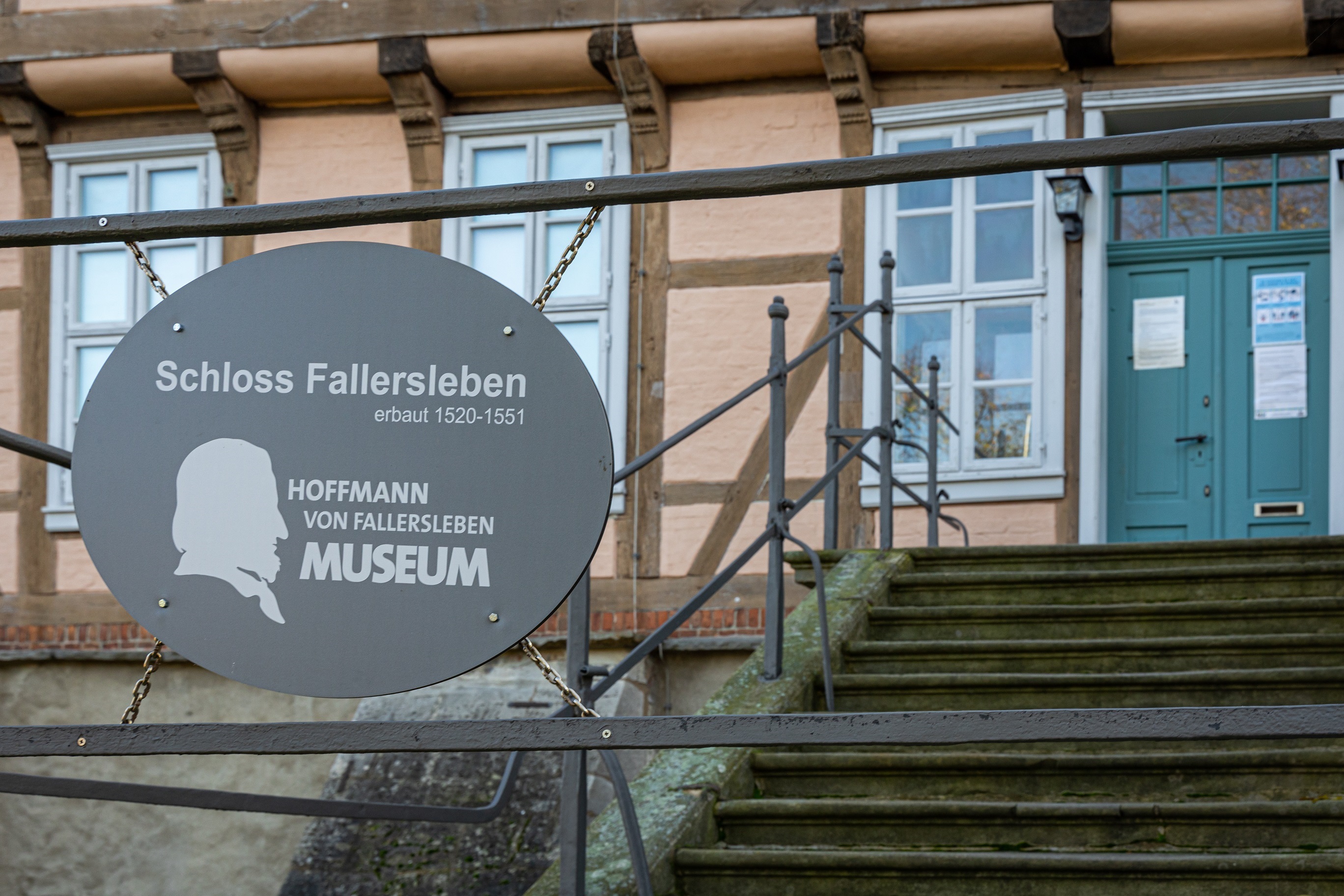 Treppenaufgang zum Hoffmann-von-Fallersleben Museum im Schloss Fallersleben