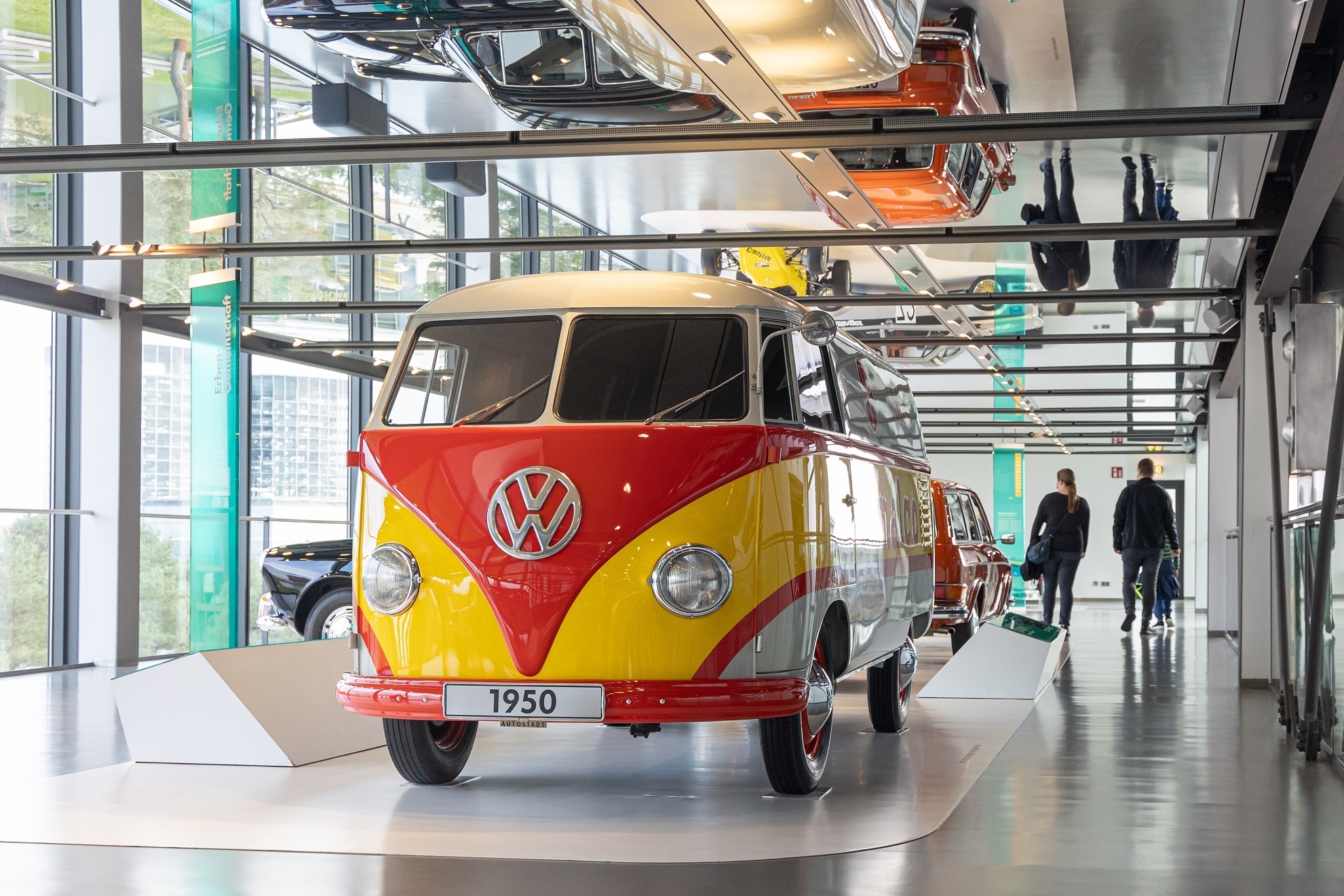 Oldtimer im Zeithaus der Autostadt
