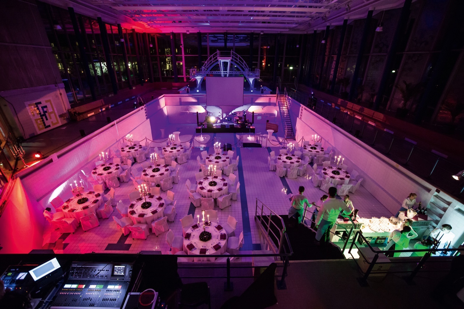 Stadt Wolfsburg - Hallenbad - Kultur am Schachtweg